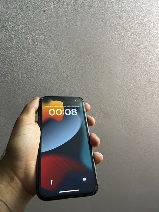 iPhone 11 - Estado Razoável, 64GB