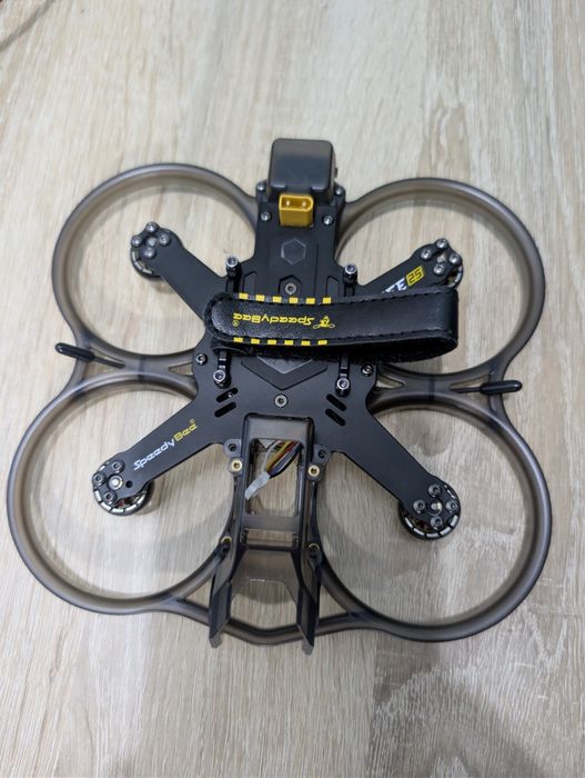 Продам FPV 2.5 дюйми  BDA аналоговий адаптер до dji goggles