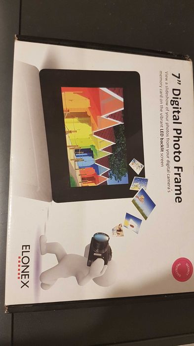 Digital Photo Frame 7"