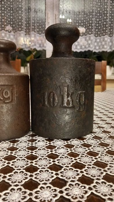 Stare odważniki żeliwne 0,5;1; 2;3;5;10kg odważnik żeliwny