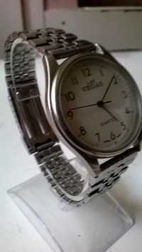 zegarek kwarcowy męski z bransoletką firmy VEGAS