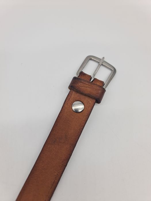 Cinto para senhora em pele castanha 115 cm