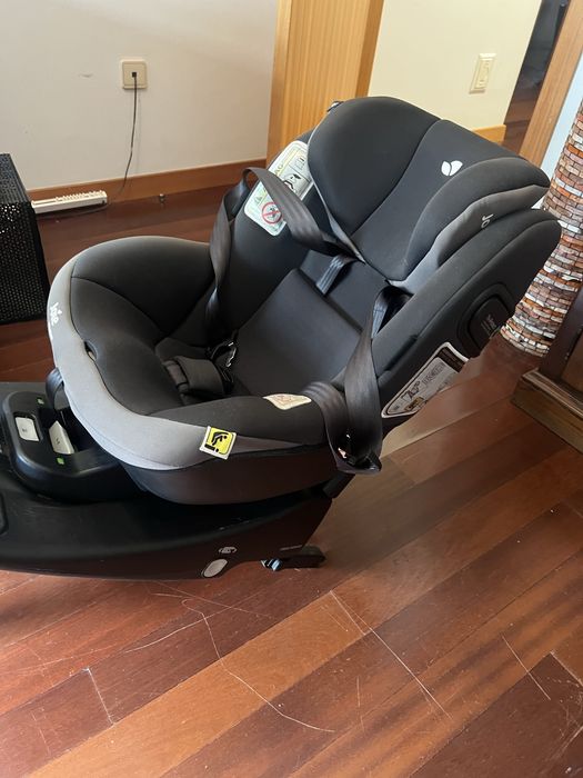 Cadeira Auto Joie com Suporte