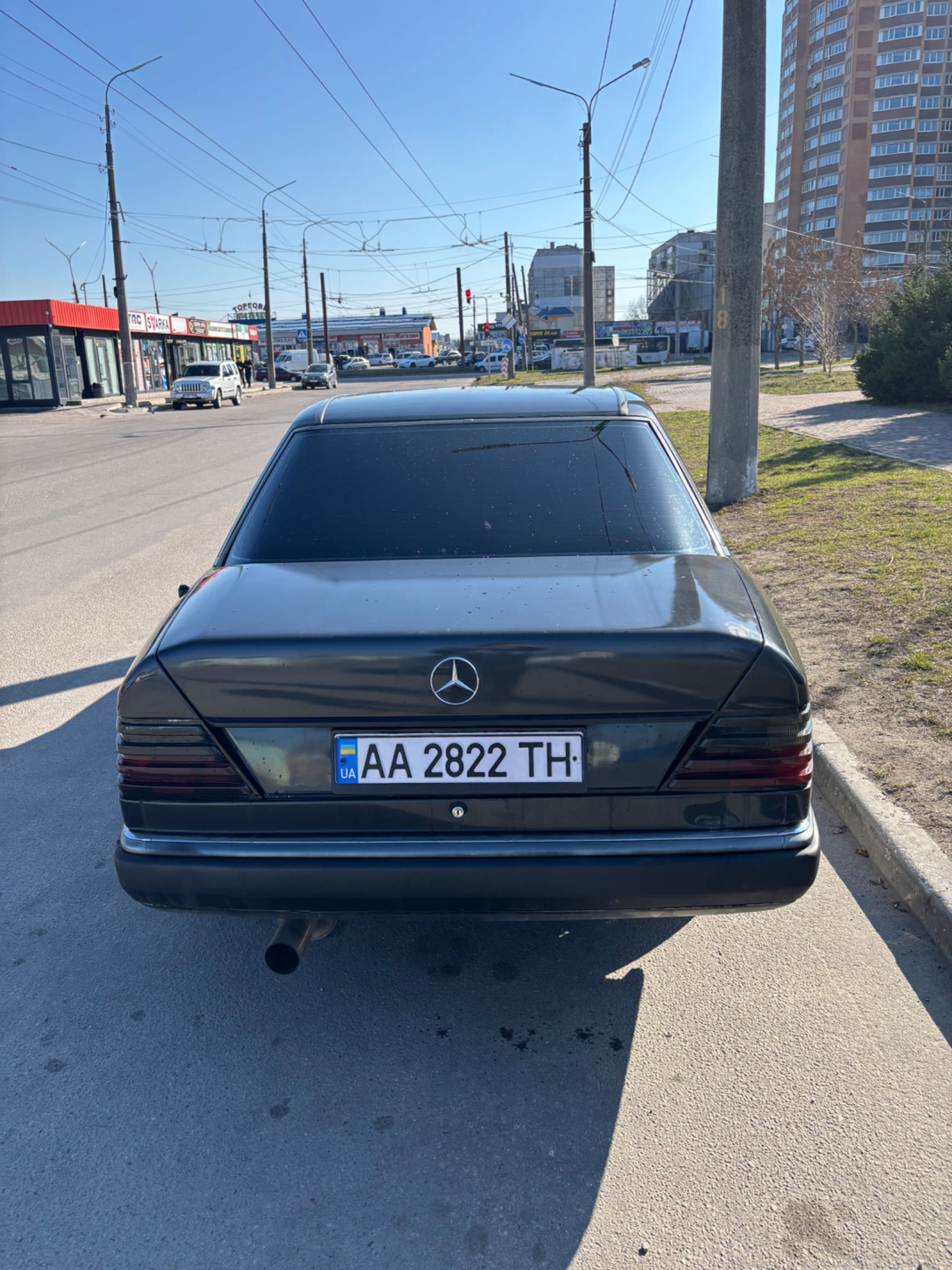 Мерседес 124 2.3 102