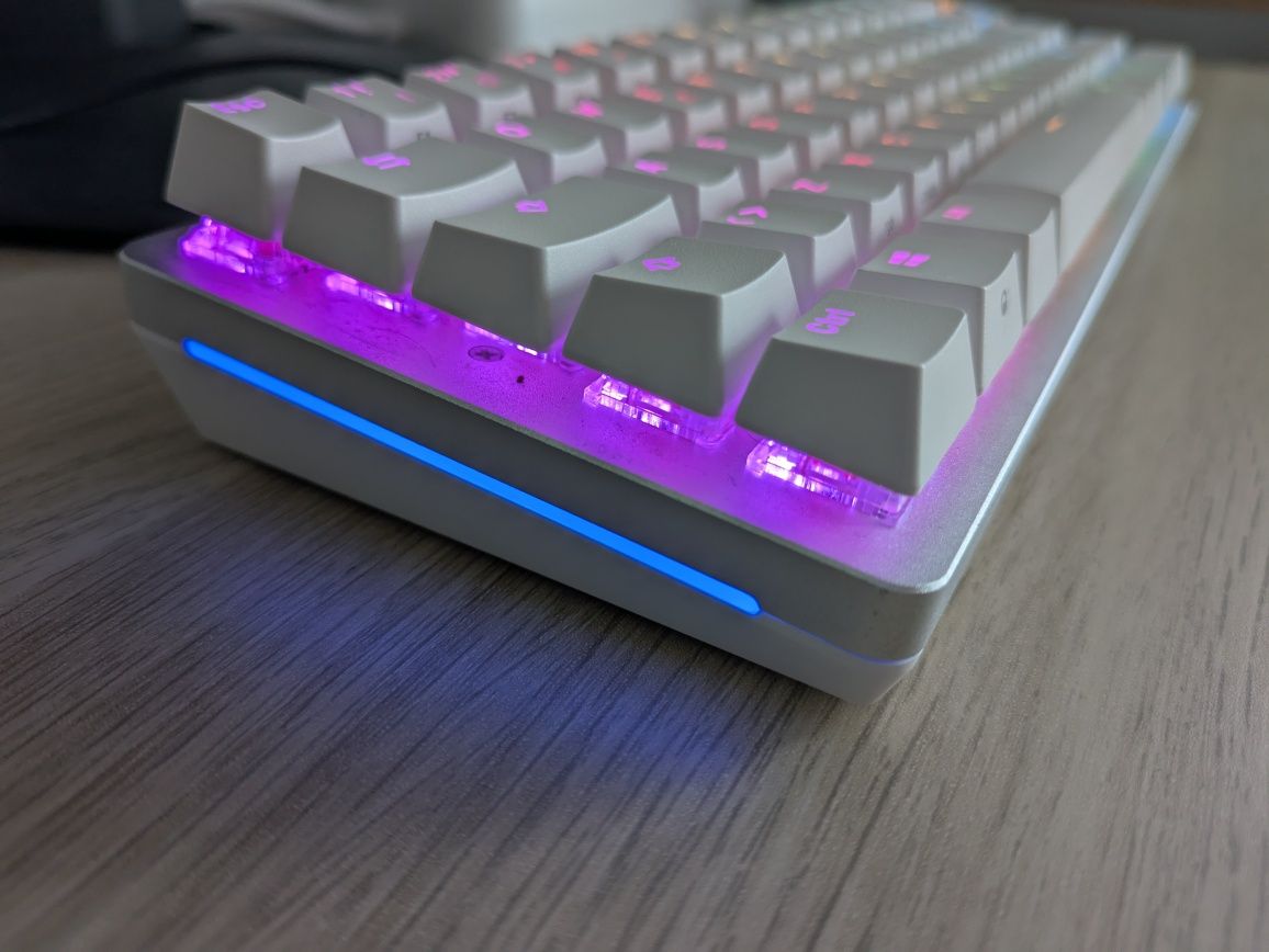 Glorious Gaming GMMK 2 Compact Teclado Mecânico Branco RGB
