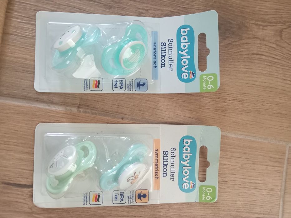 Соска пустушка baby love та пляшечки