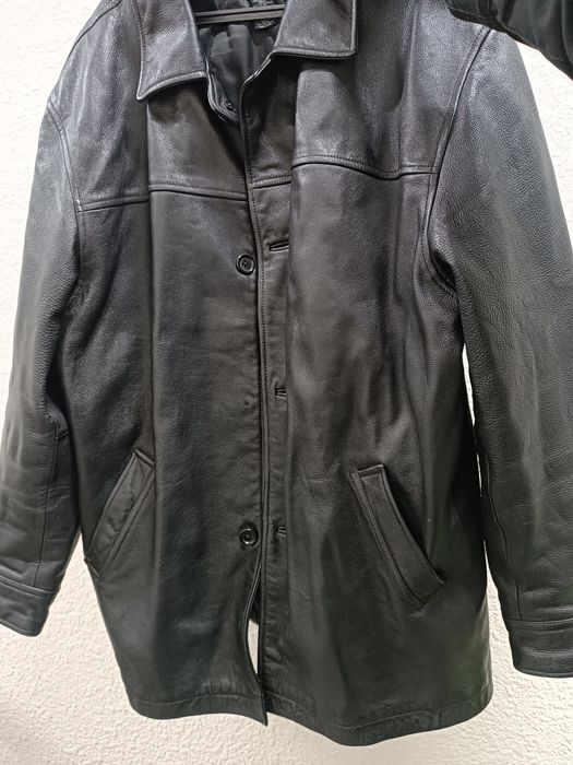 Продам натуральную кожаную  куртку , мужскую 54 Размер GAP