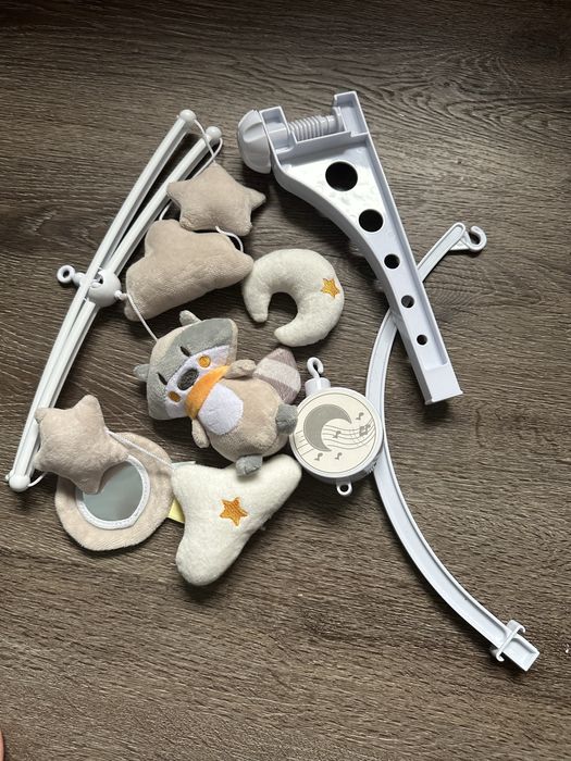 Мобіль для ліжечка