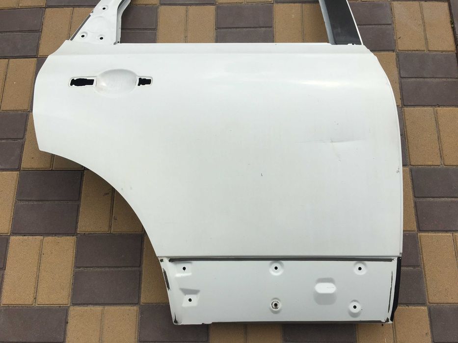 Дверь задняя правая Nissan Qashqai j10 Запчасти Шрот