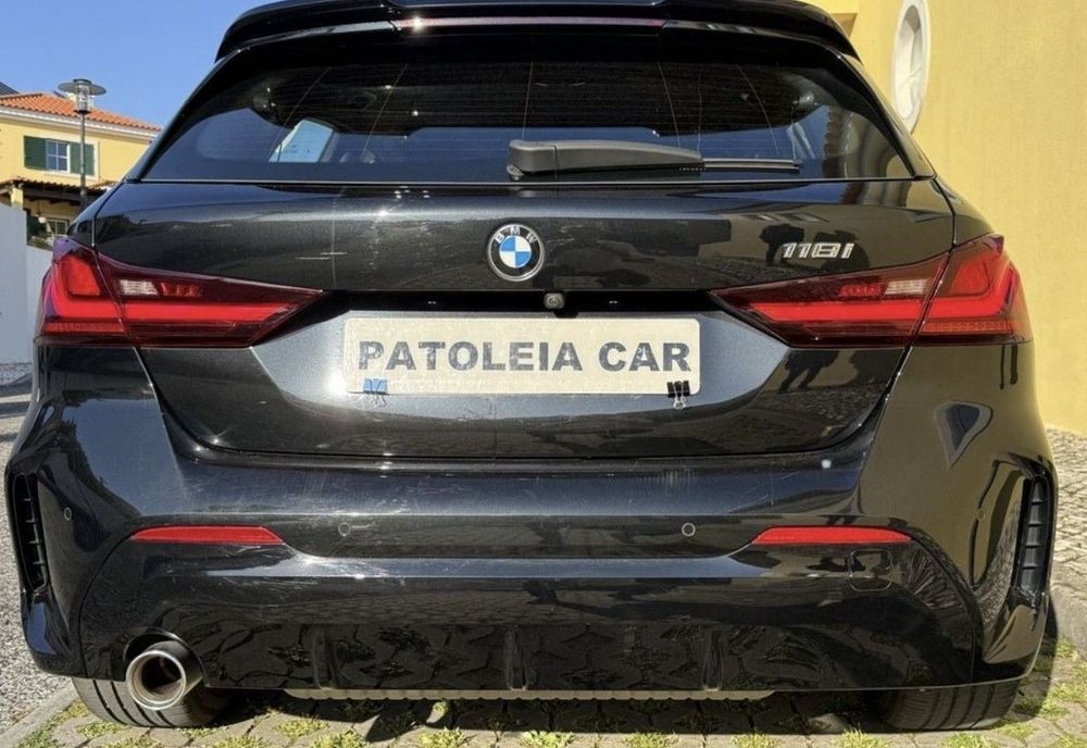 BMW 118 i Pack Desportivo M Auto