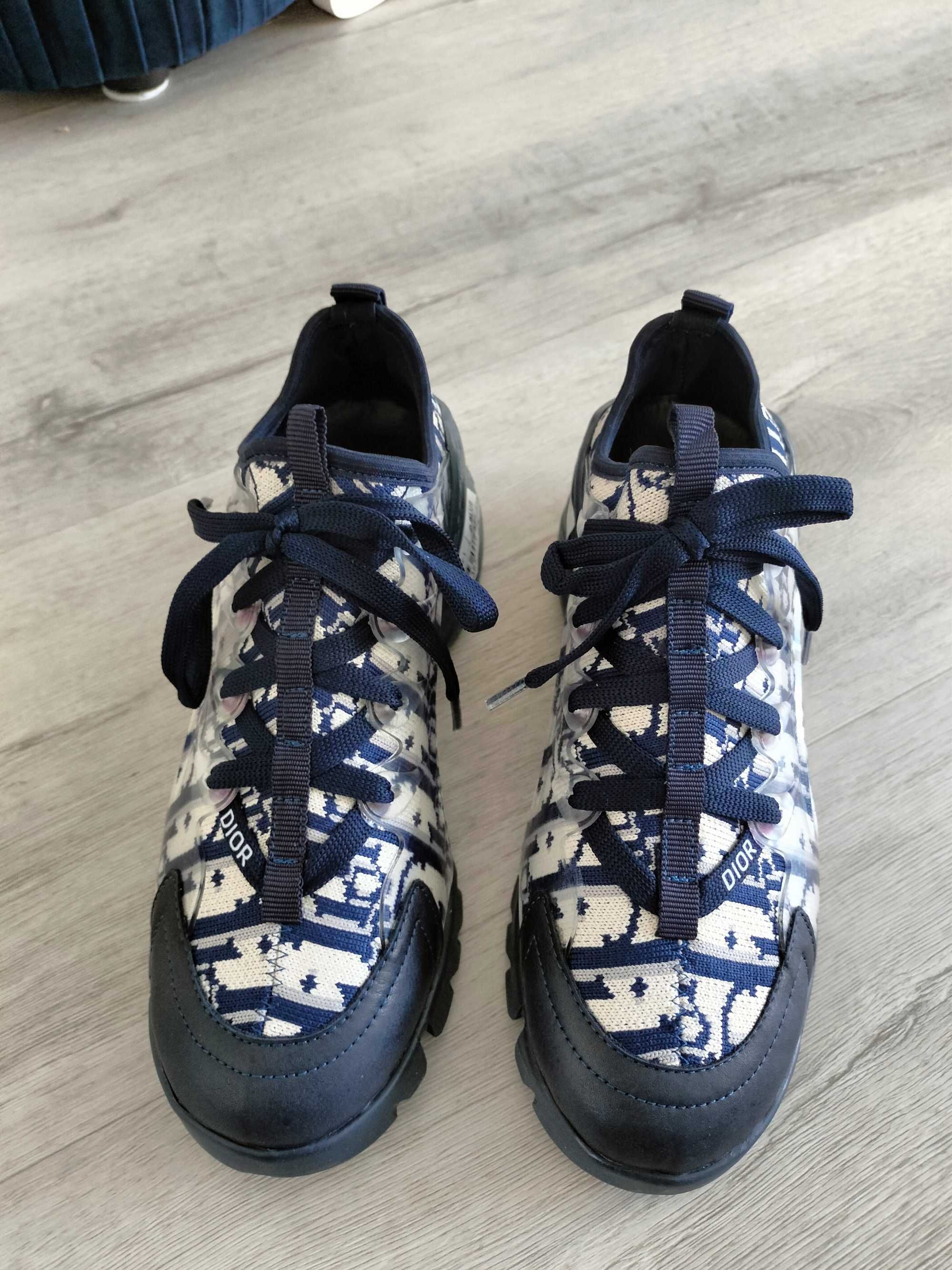 Adidasy logowane rozmiar 38nowe