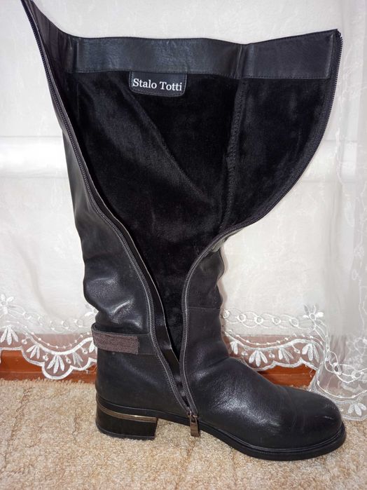 Чоботи демісезонні чорні