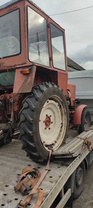 Трактор колісний т 25