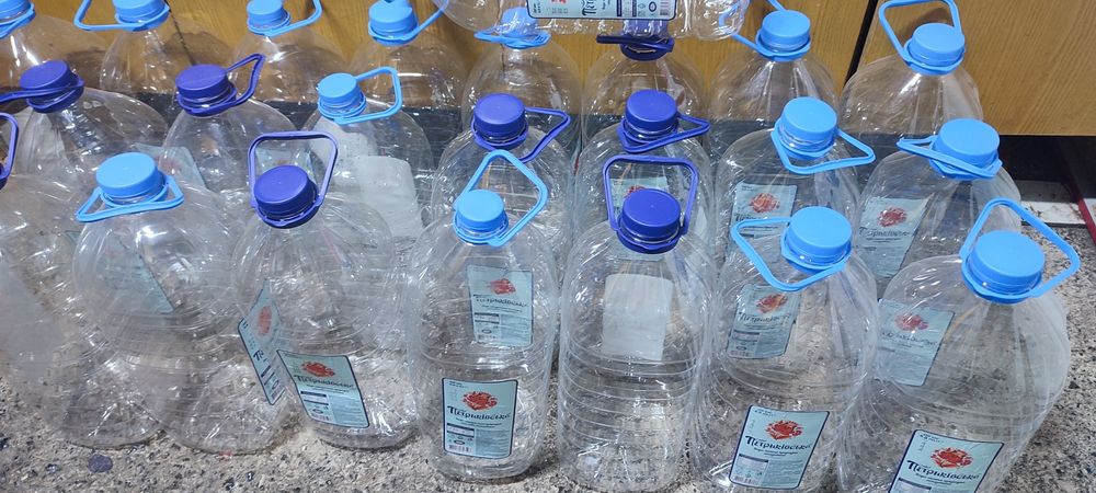 Бутилка 6л ( з води)