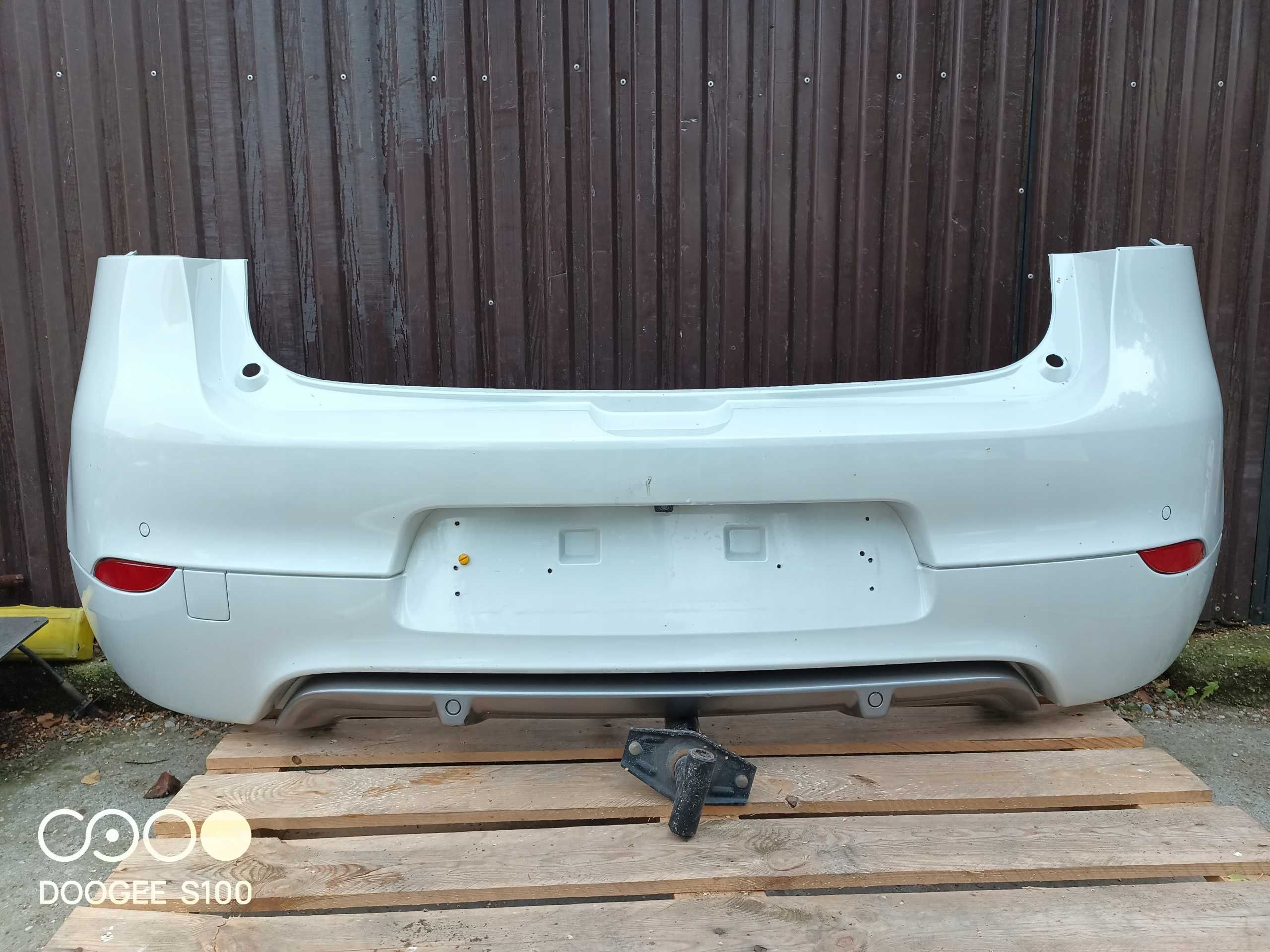 renault megane III Задний бампер