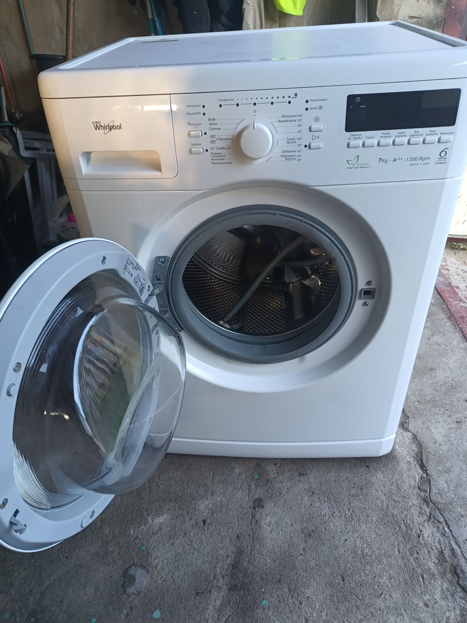 Pralka automatyczna Whirlpool 7kg 1200 obrotów