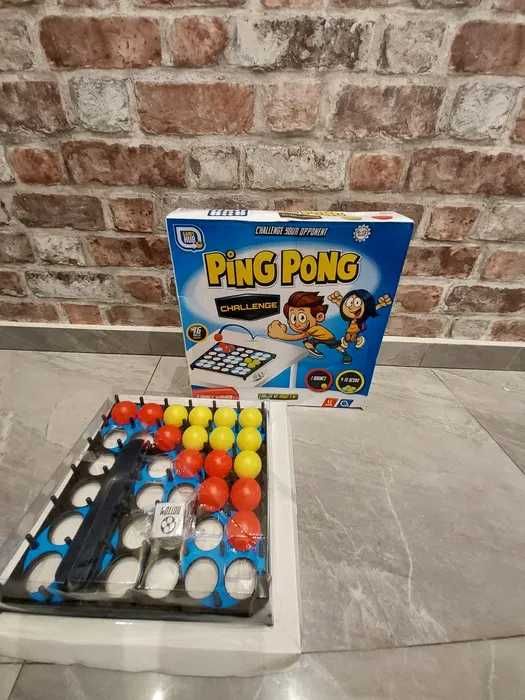 Gra ping pong Challenge. Nowa świetna. Trafianie do otworów.