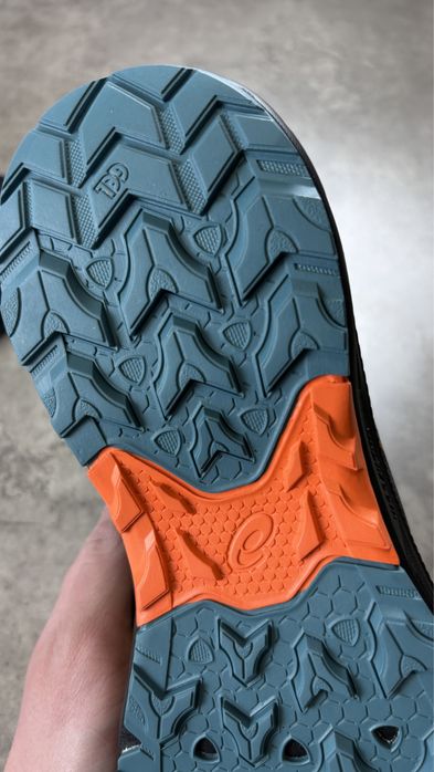 Чоловічі кросівки для бігу ASICS Gel-Venture 10  кроссовки мужские