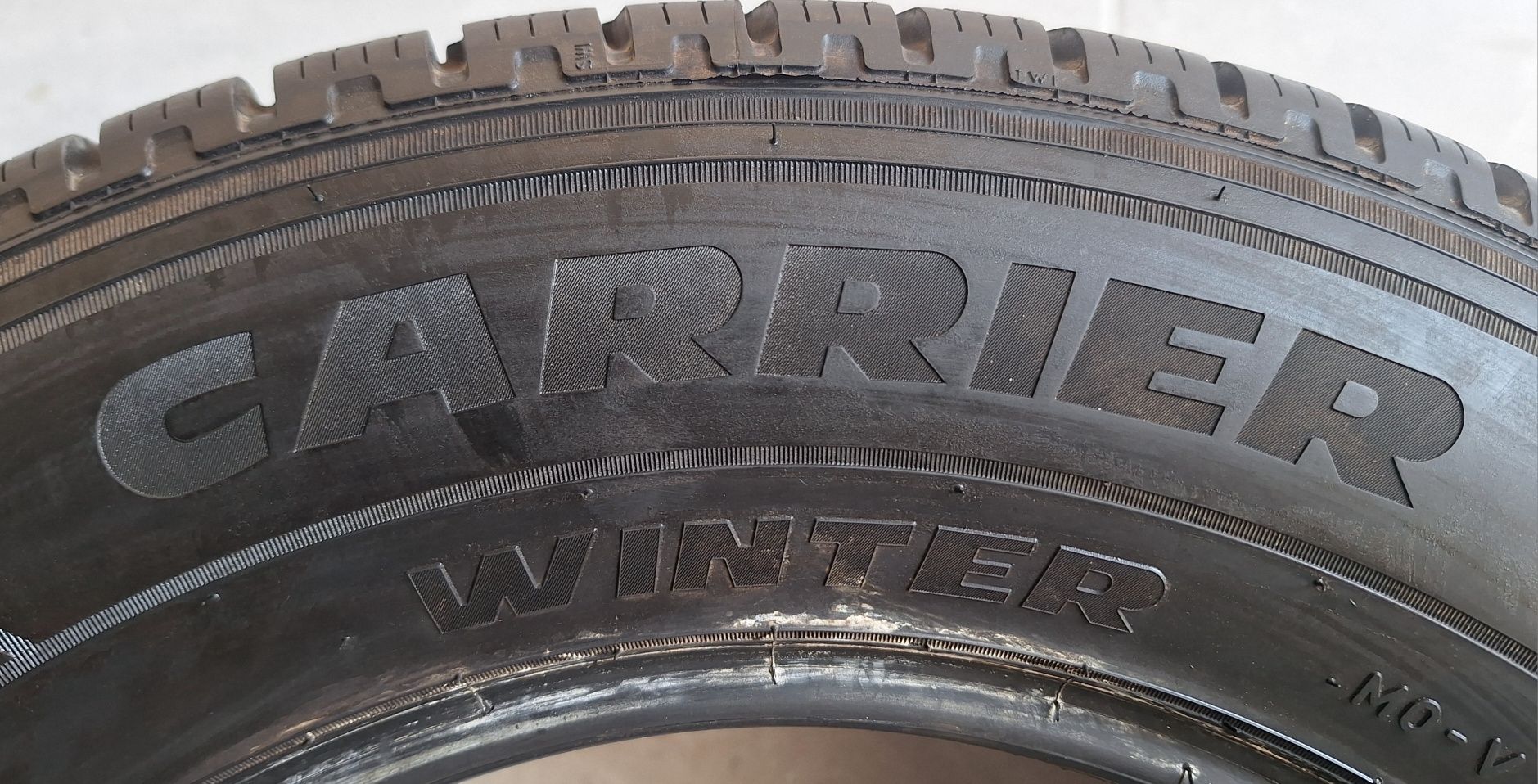 Opona Zimowa 16 Pirelli Carrier Winter 235/65R16C Pojedyńcza Demo