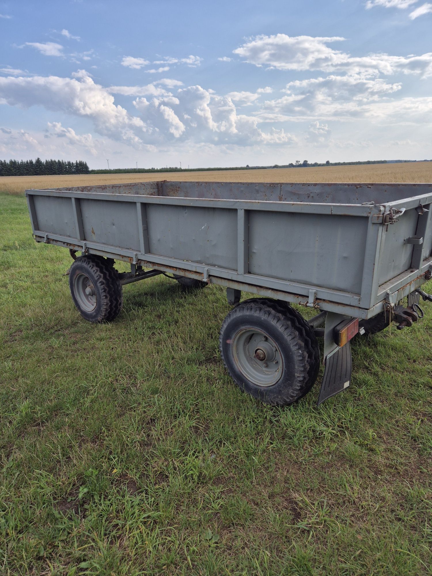 Sprzedam przyczepe d35