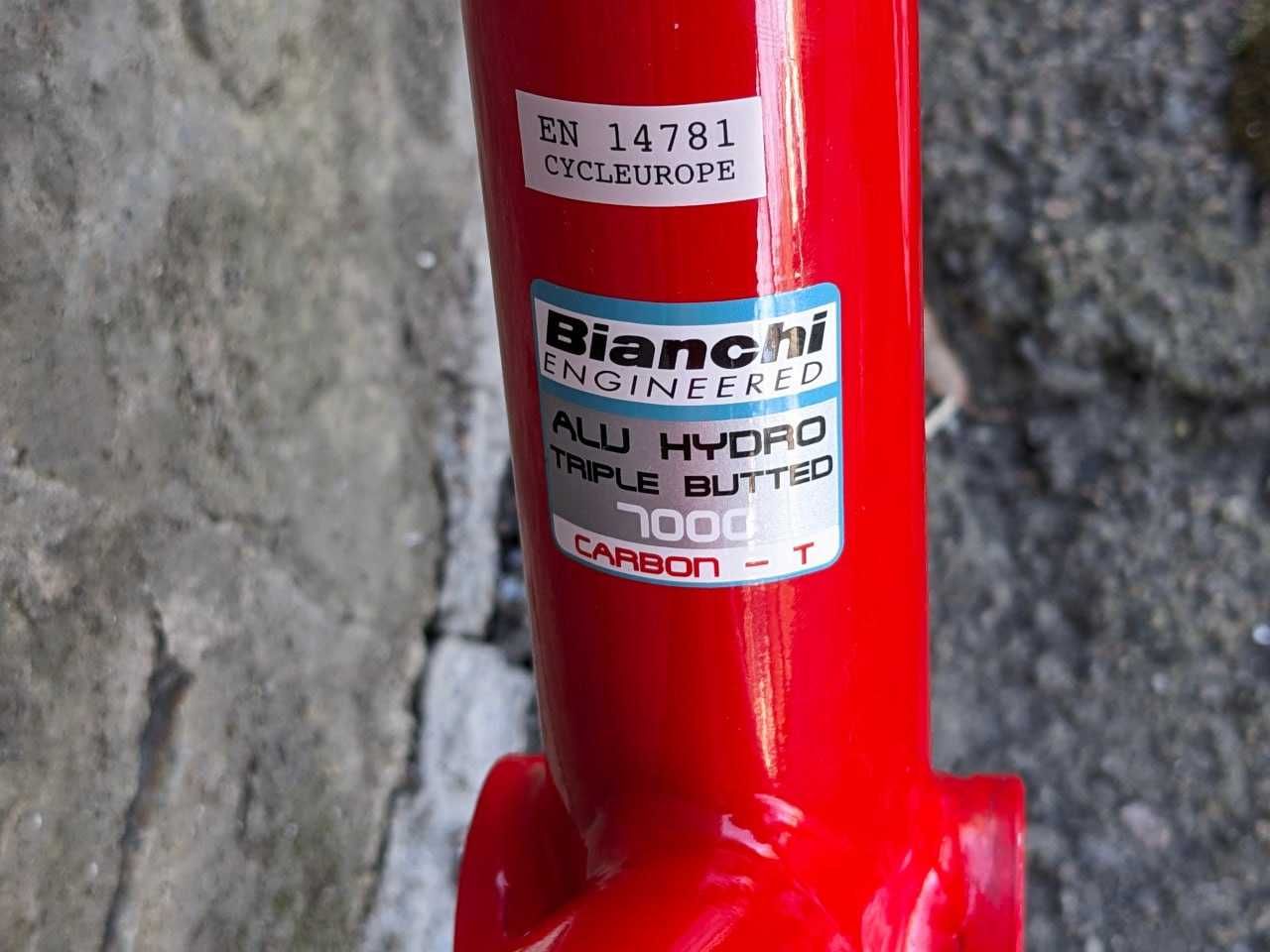 Шосейний ALU/Carbon Фреймсет Bianchi RC B4P 1885 (700c) Вело