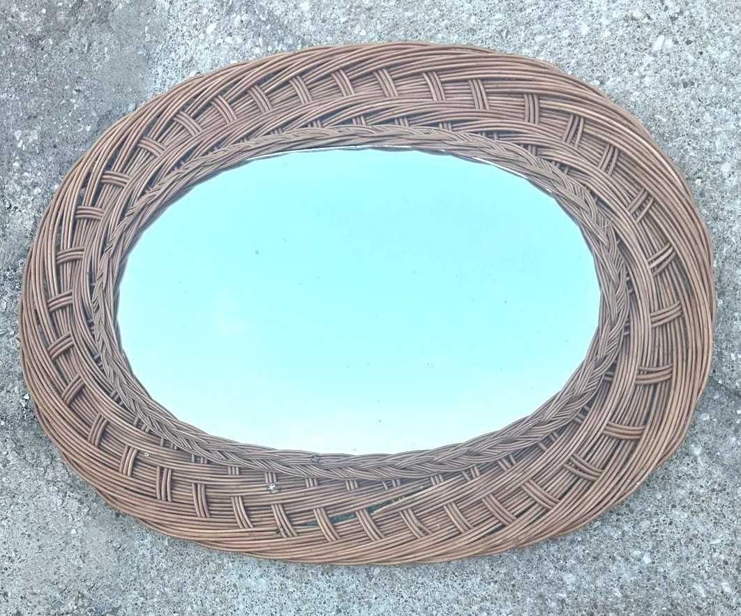 Espelho antigo oval moldura em palhinha