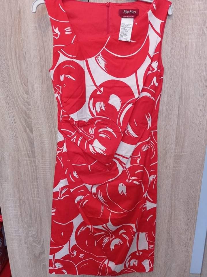 Śliczna sukienka Max Mara roz. 38