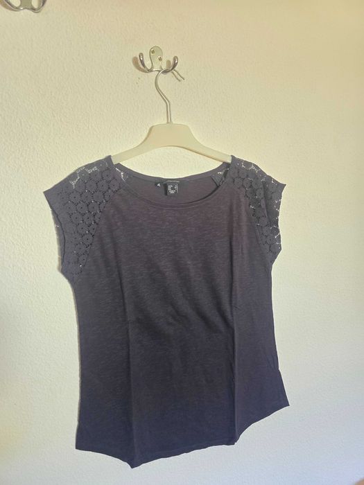 T-shirt preta Atmosphere