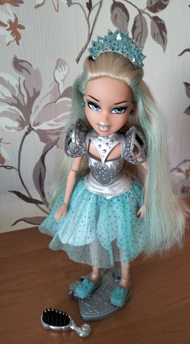 Коллекционная кукла Bratz. MGA Entertainment 2012