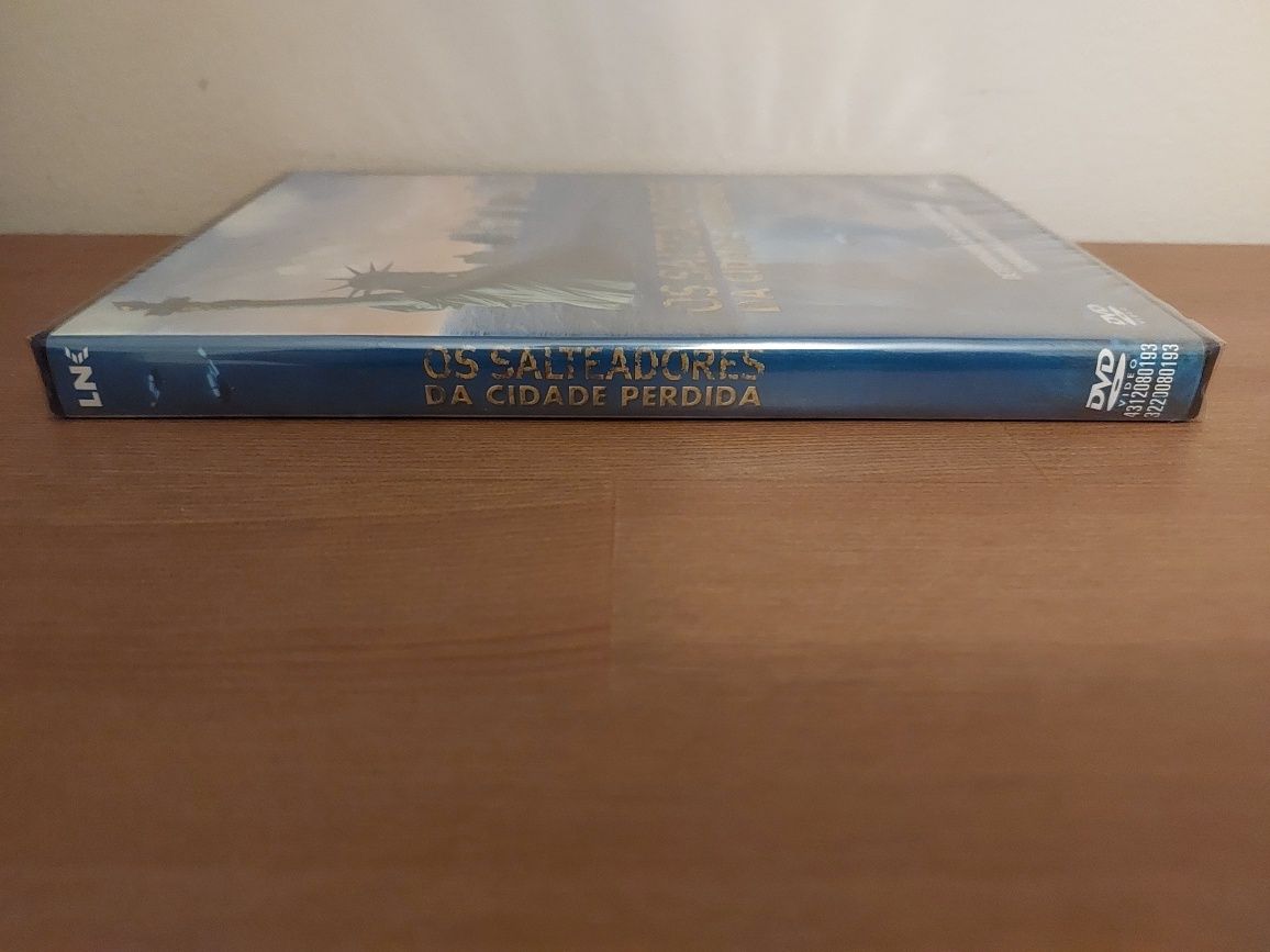 DVD NOVO e SELADO - " Os Salteadores da Cidade Perdida " 2008