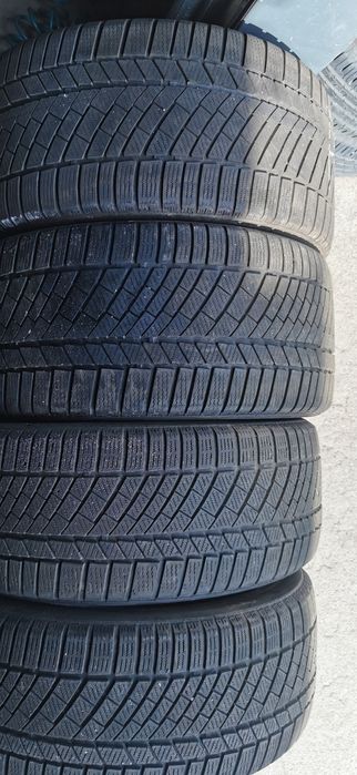 Komplet opon do BMW Continental 285/35/20 255/40/20 TS830 P