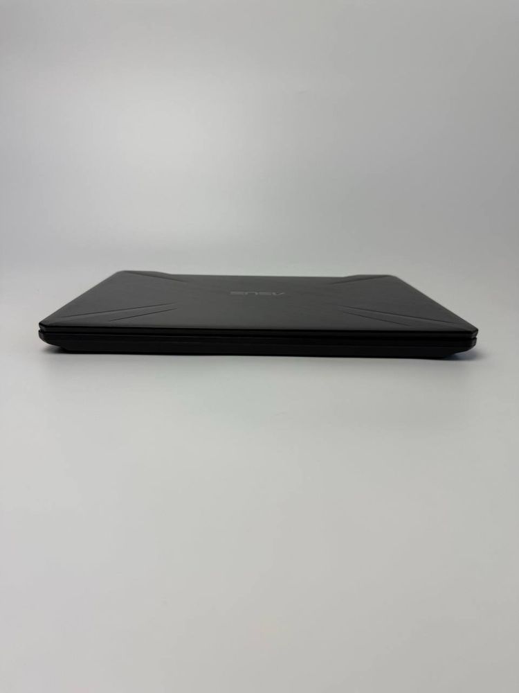 Ноутбук Asus FX505 Ryzen 5/GTX 1050/20Gb/SSD 512Gb