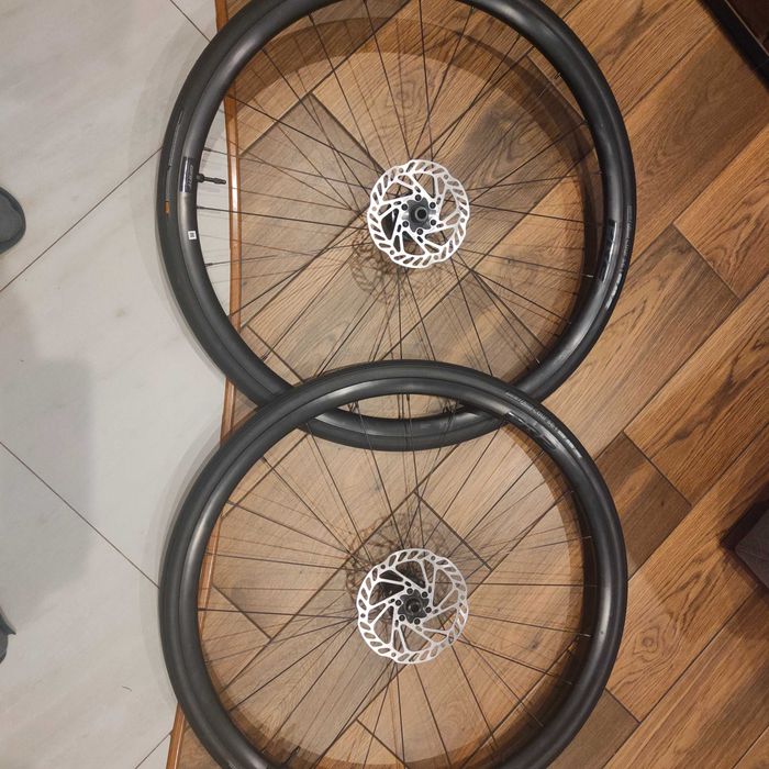 Koła Giant Pr2 i opony Gavia course 1