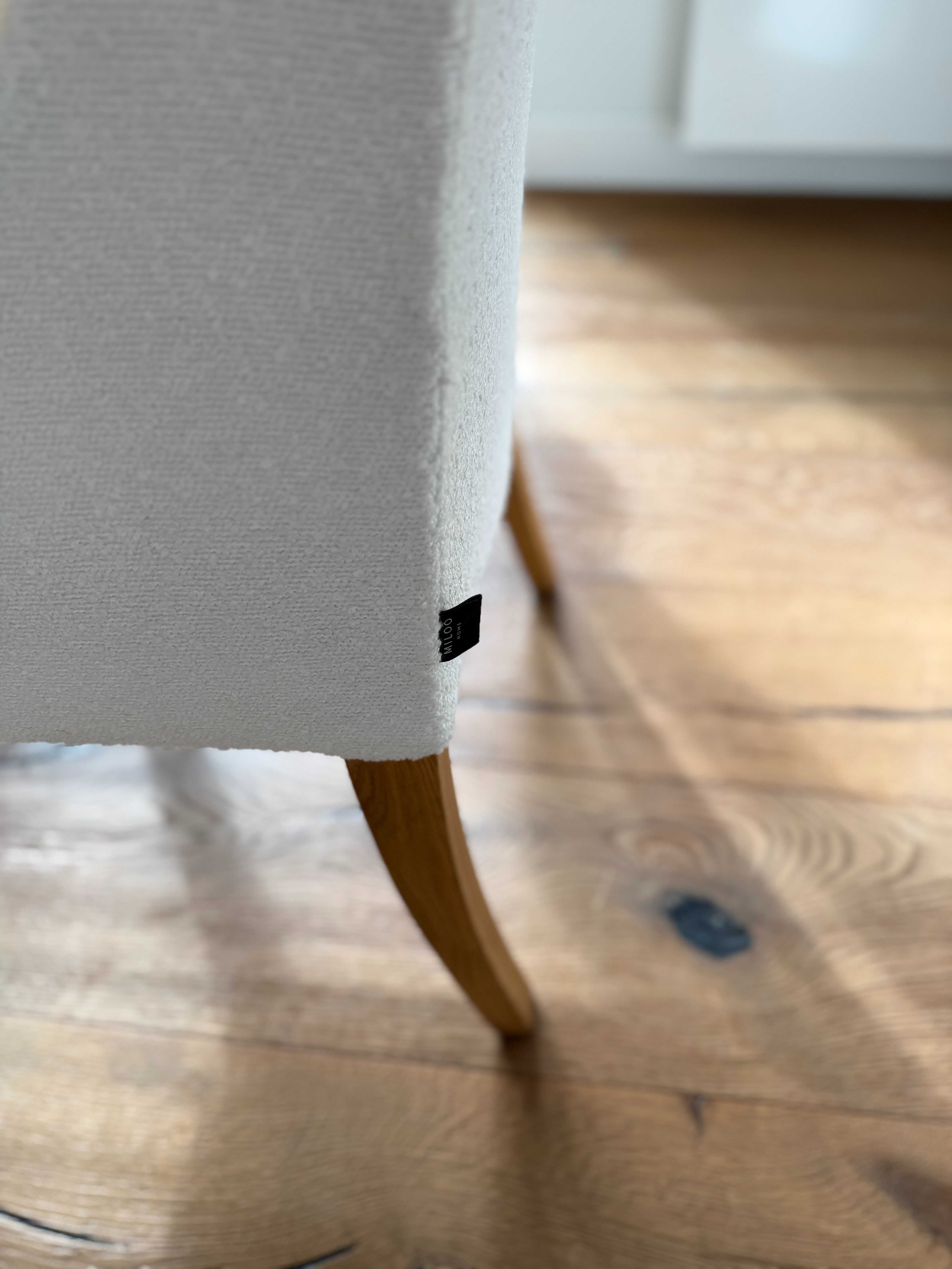 Krzesła obiadowe Miloo Home - model Arnels (BOUCLE)