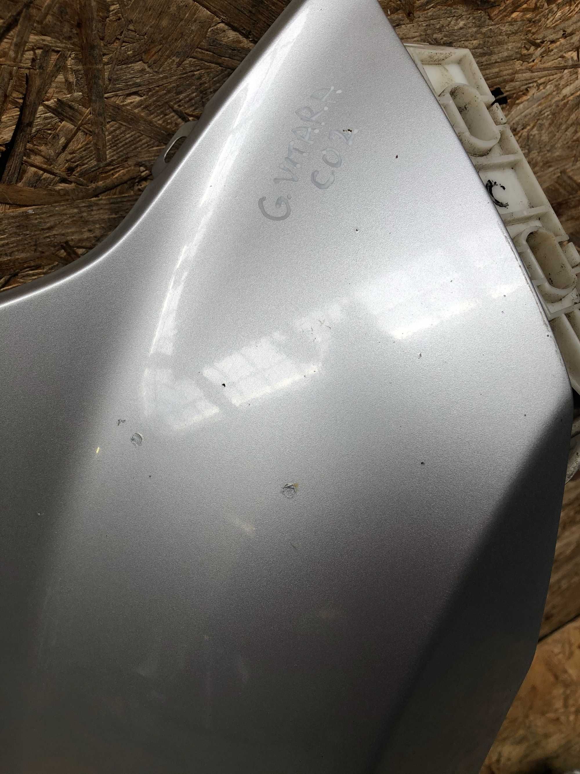 Błotnik przedni suzuki grand vitara kolor co2