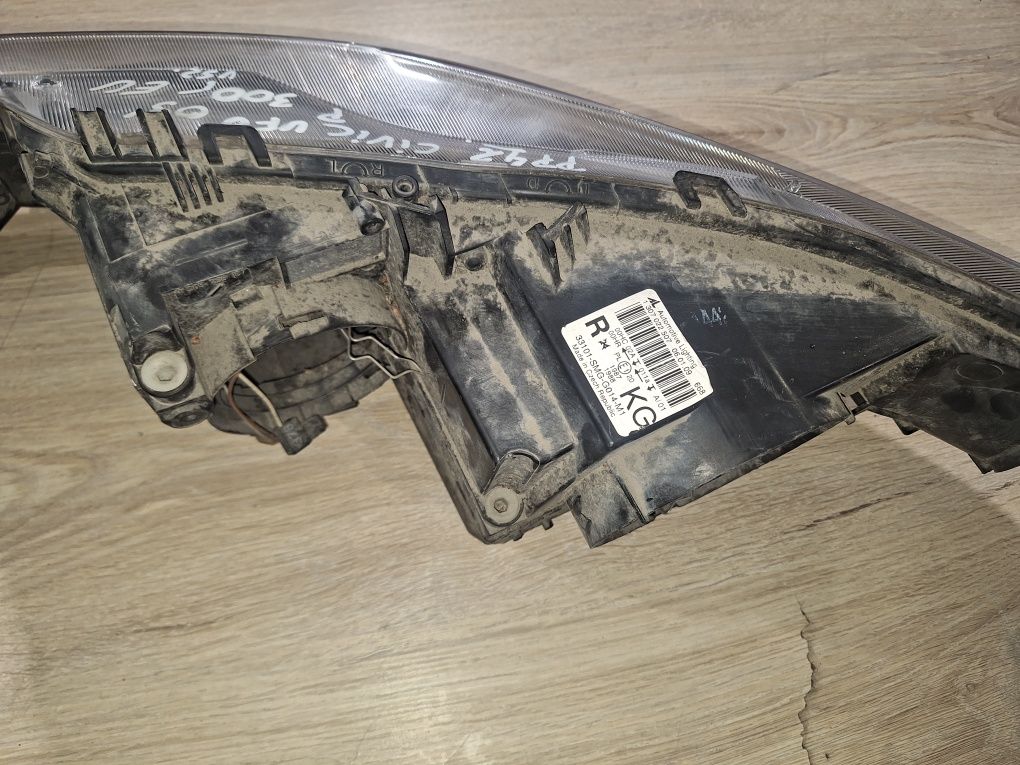 Lampa prawa honda Civic ufo 09r pp.42