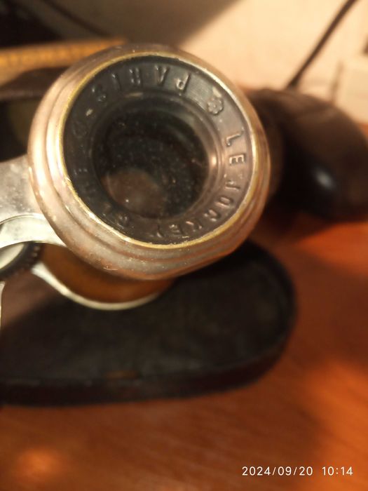 антикварный бинокль Франция