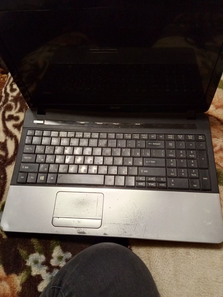 Продам очень срочно ноутбук Acer