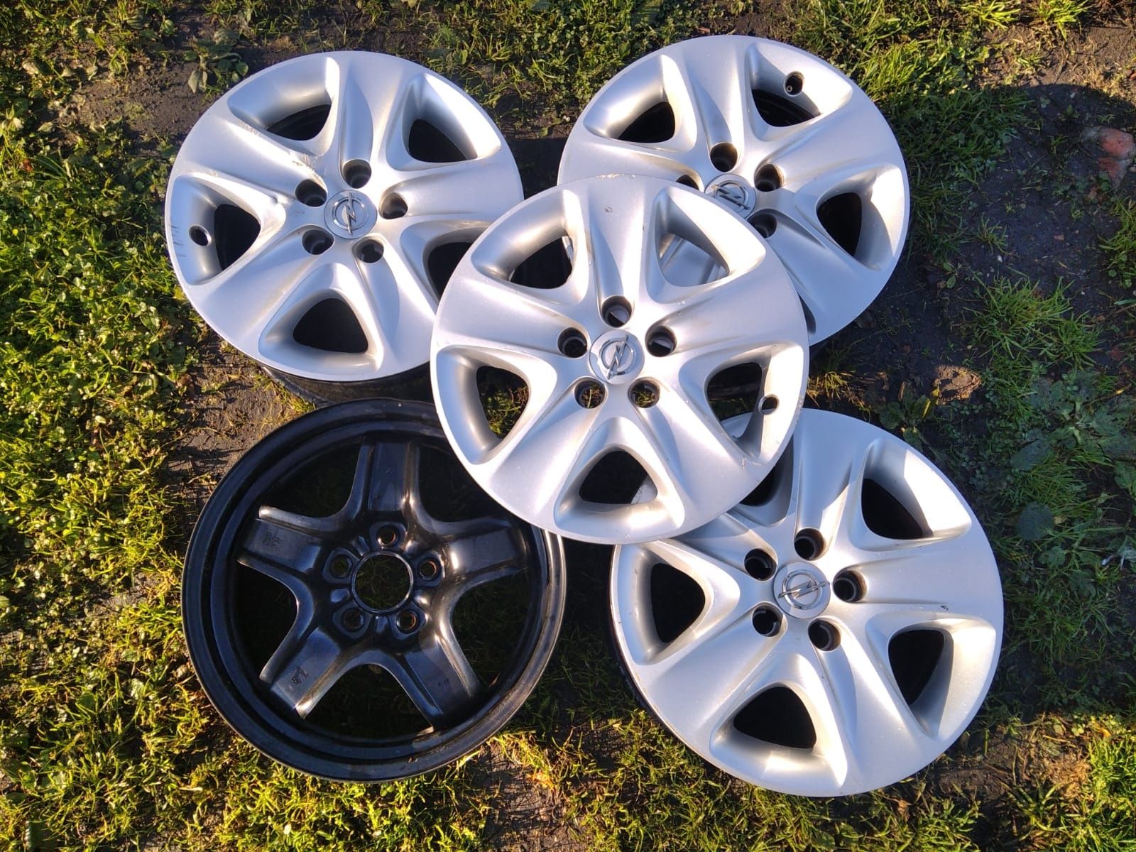 Felgi strukturalne 16 Opel Vectra Zafira Astra Signum Meriva 5x110