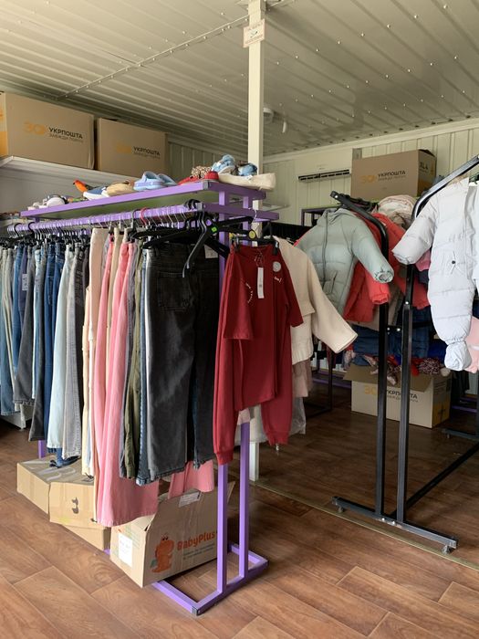 Розпродаж  речей з дитячого магазину