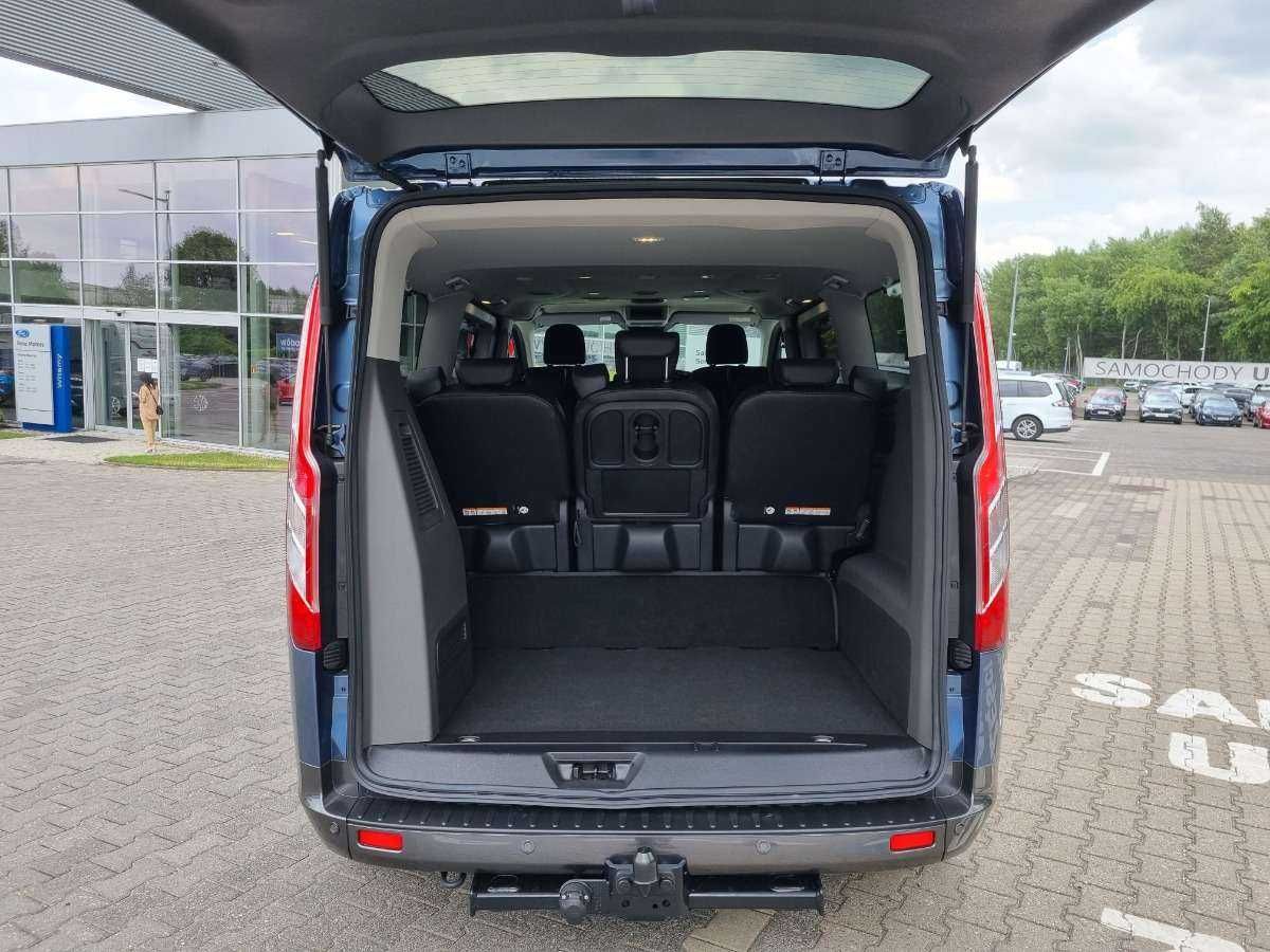 Nowy Bus 8-osobowy FORD TURNEO CUSTOM WYNAJEM wolne terminy WAKACJE