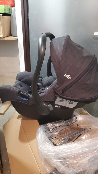 Fotelik samochodowy Joie i-Snug + Joie i-Venture + Joie I-Base