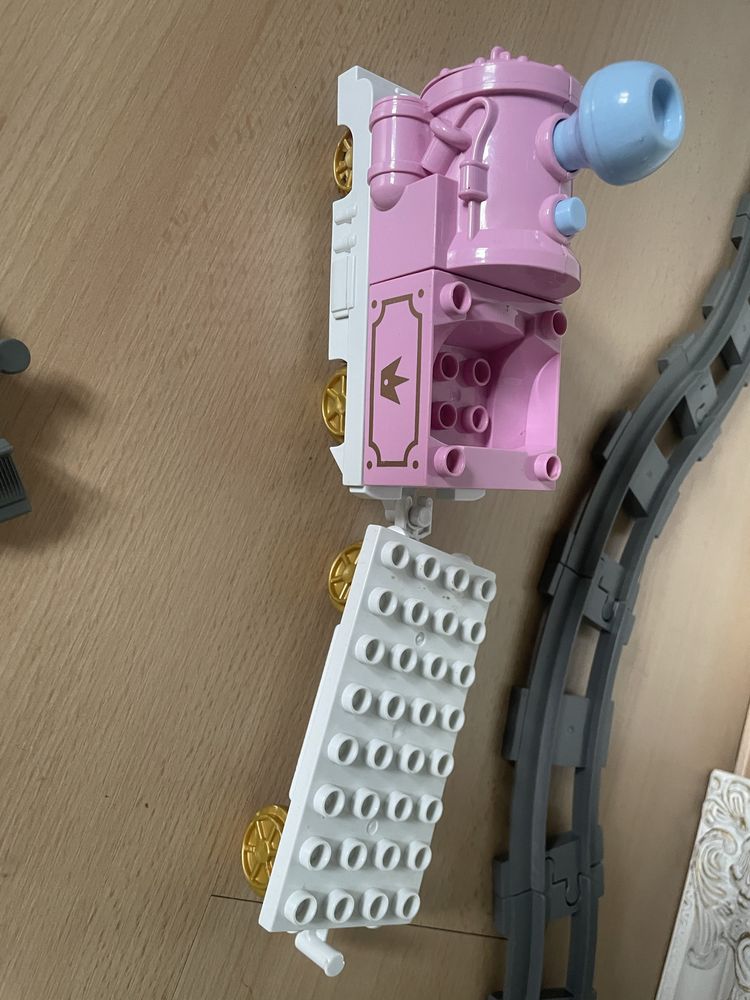 Ciuchcia na baterie Lego Duplo