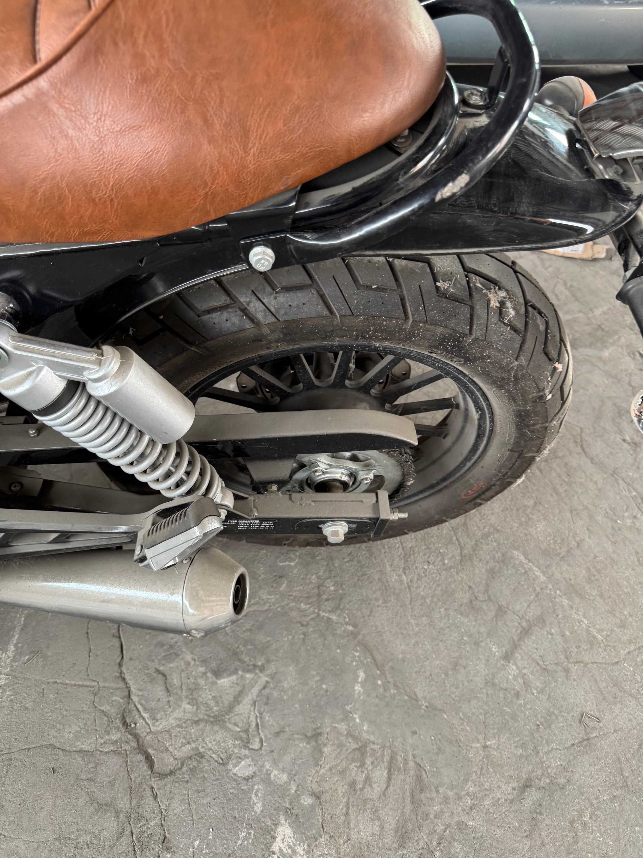 Junak M14 powypadkowy cafe racer