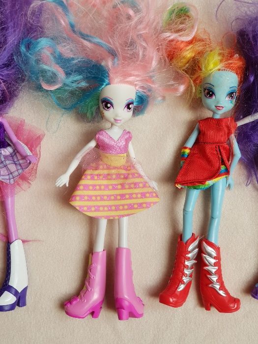 Kolekcja 5 dużych lalek Equestria Girls. Pony