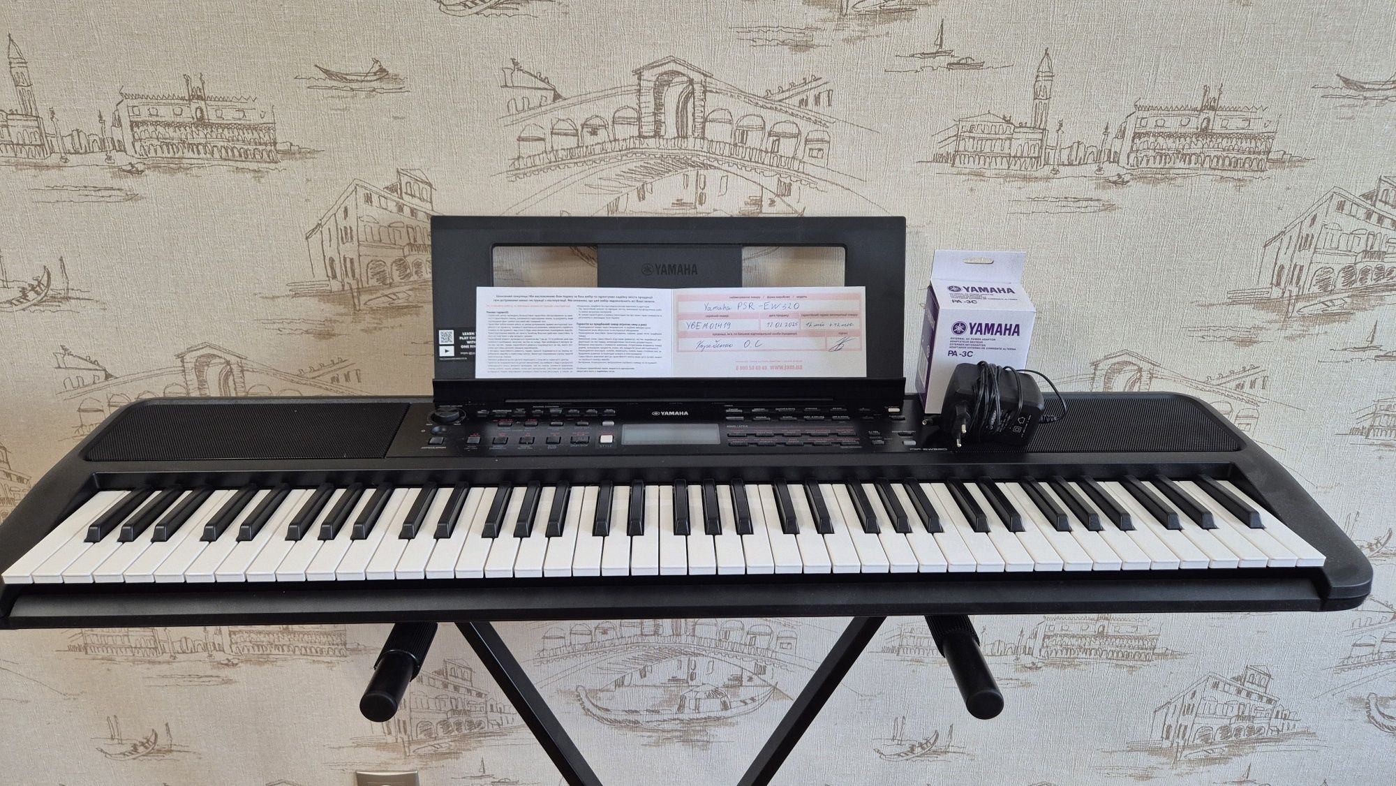 Синтезатор Yamaha PSR - EW 320