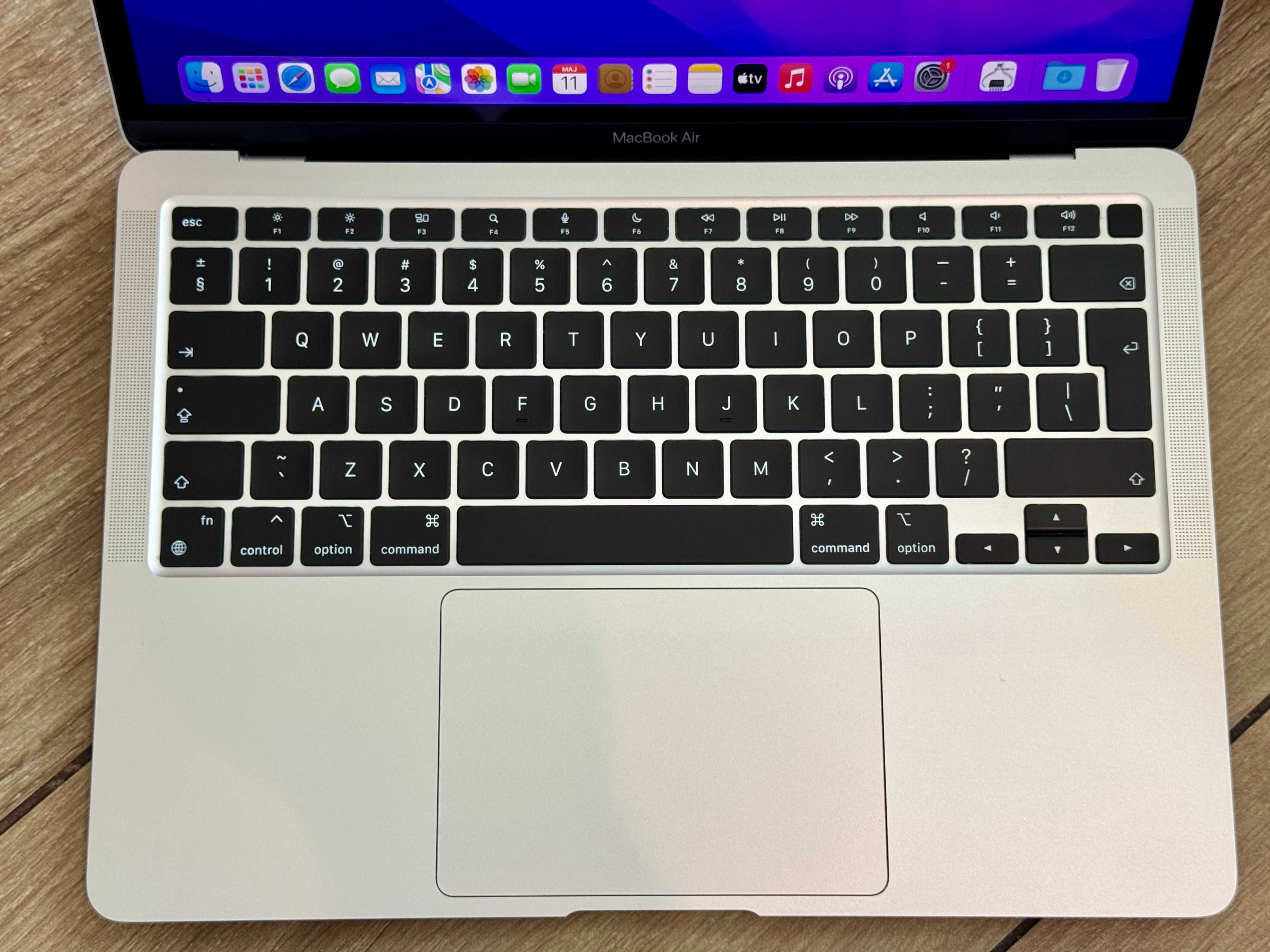 Apple Macbook Air 13.3" A2337 CPU M1 / 8GB / 512GB SSD / stan idealny