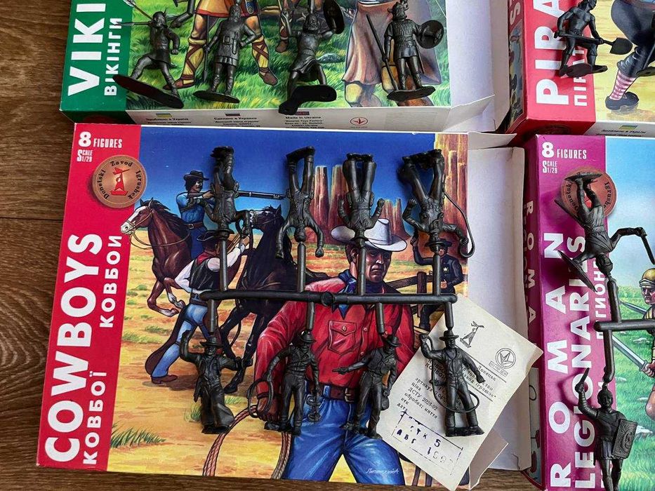 Солдатики ДЗИ викинги пираты