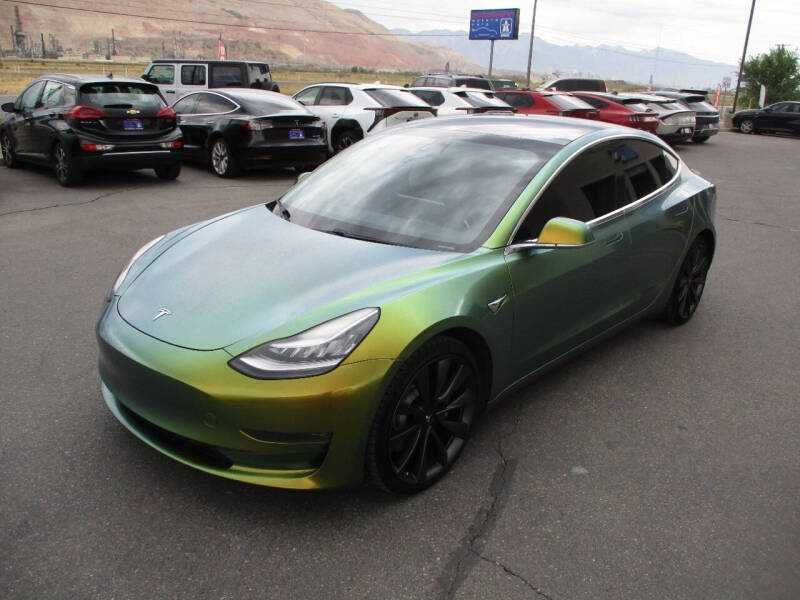 2020 Tesla Model 3 Performance