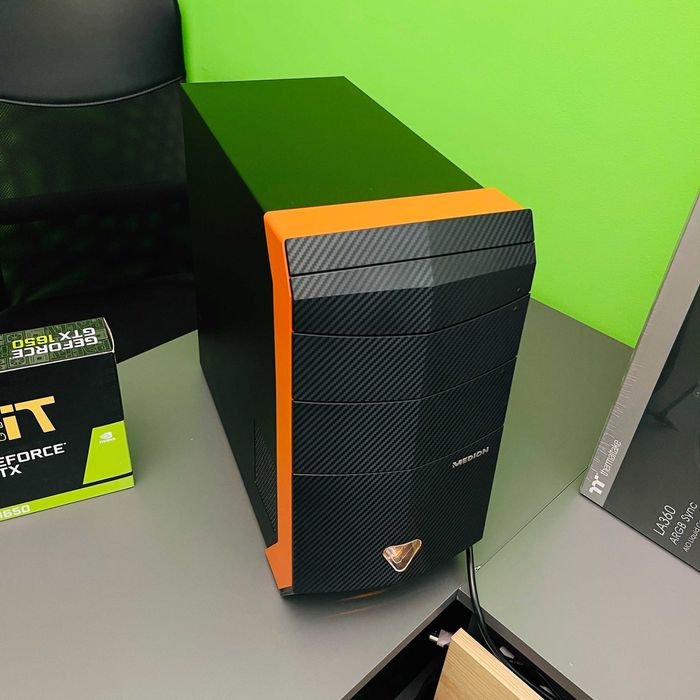 PC Gaming/Office Computer Akoya i7, GTX 1650, 16GB ram